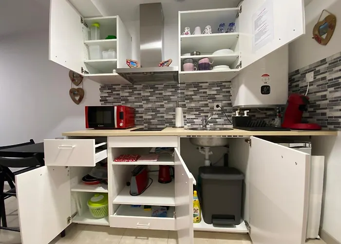 Aitzina - Centre 캄보레방